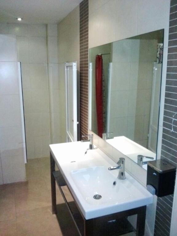 Residencia Malaga Backpackers Hostel Εξωτερικό φωτογραφία
